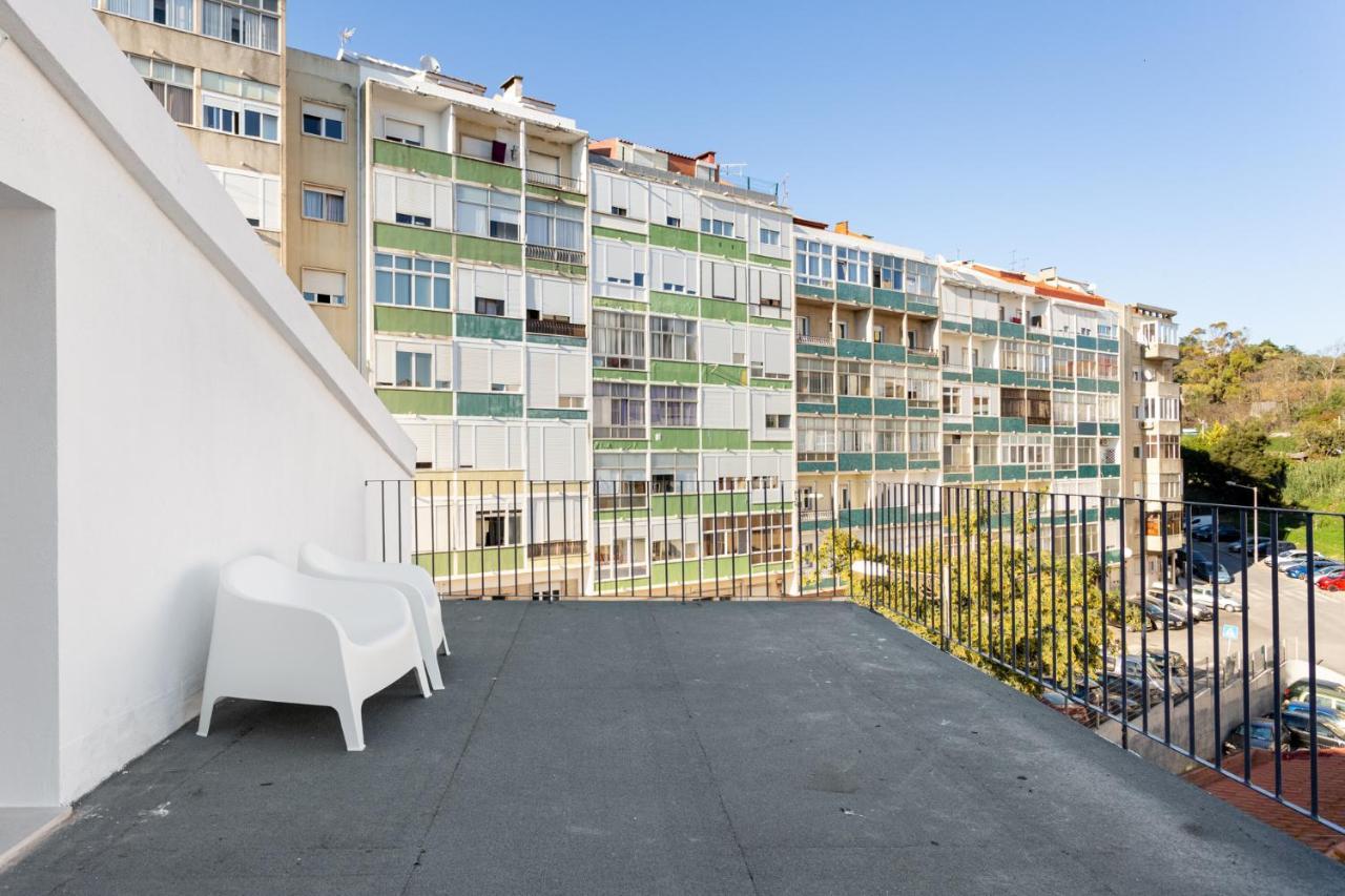 Altido Modern 2-Level Flats Near Ajuda Palace Lisbon Exterior photo